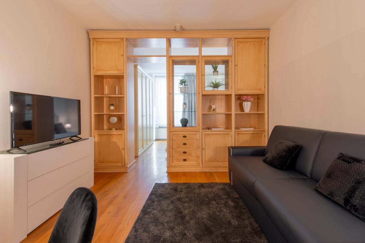 Milan Royal Suites - Centro Duomo 외부 사진