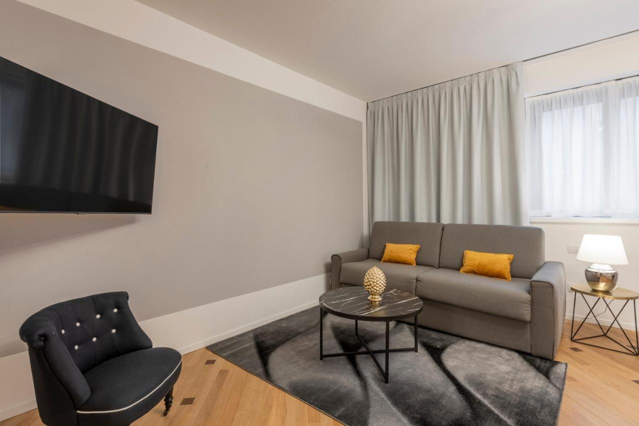 Milan Royal Suites - Centro Duomo 외부 사진